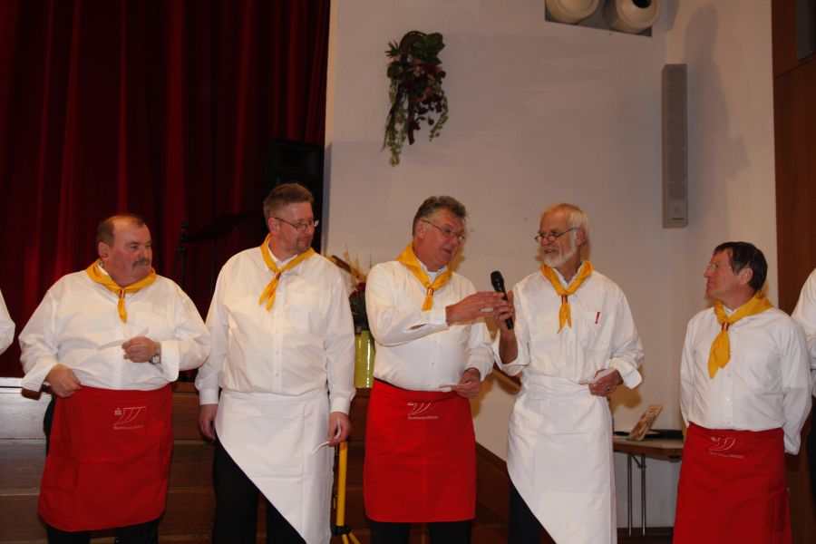 Jeder einzelne Sponsor wurde von den Montagsmännern vorgelesen - Bild 1